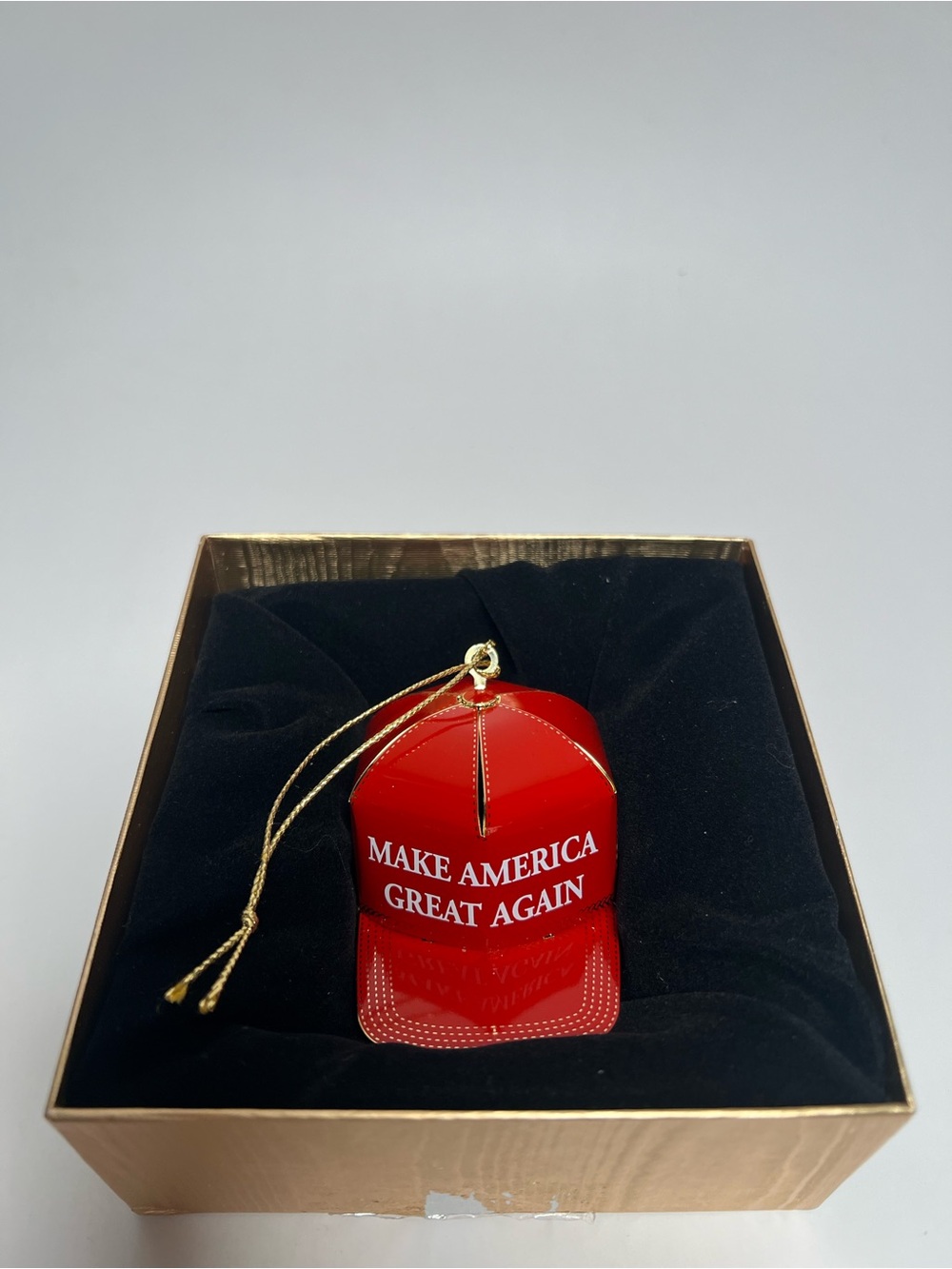 24k Gold Trump MAGA Hat 45-47 Christmas Ornament Make America Great Again RARE